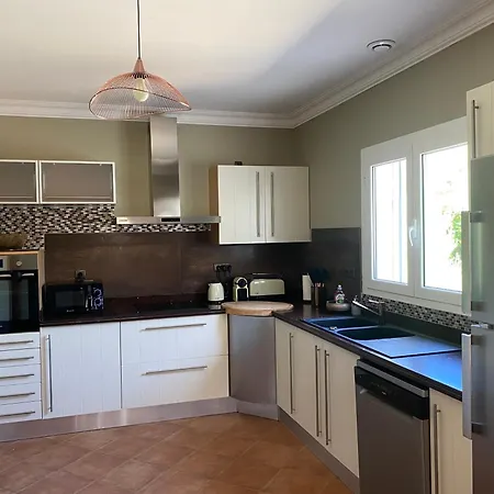 아파트 300 Metres De La Et 생플로랑