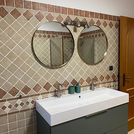 Apartmán 300 Metres De La Et Saint-Florent (Corsica)