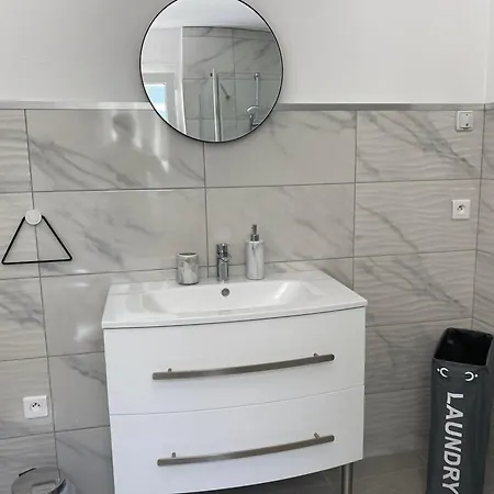 Apartmán 300 Metres De La Et *