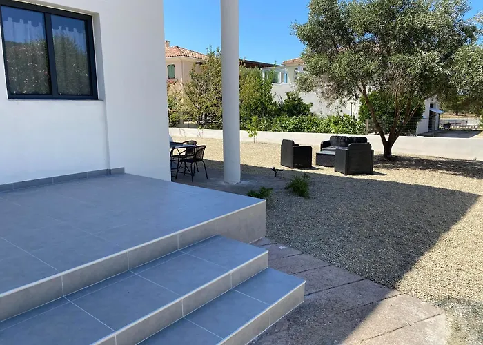 300 Metres De La Et Apartment